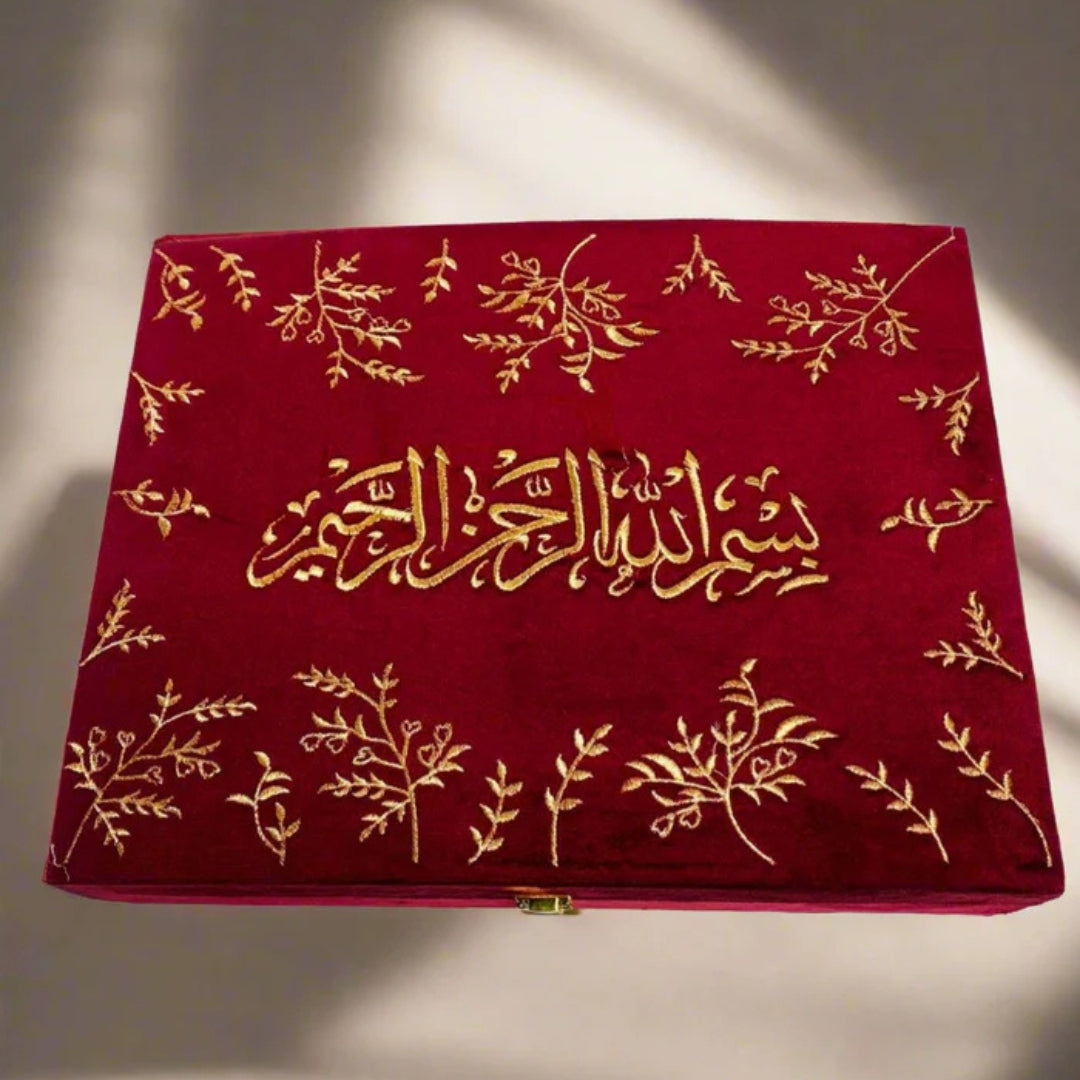 Embroidered box Quran-set (Maroon)